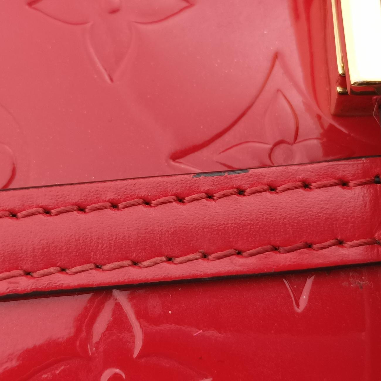 DAUPHINE mini Red Vernis FO 2129