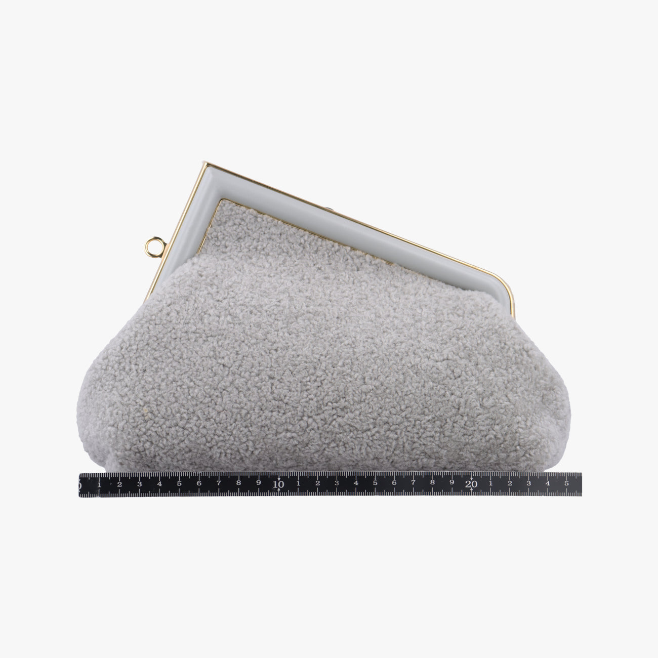 First Grey fur 8BP129 AHNA 229.0189