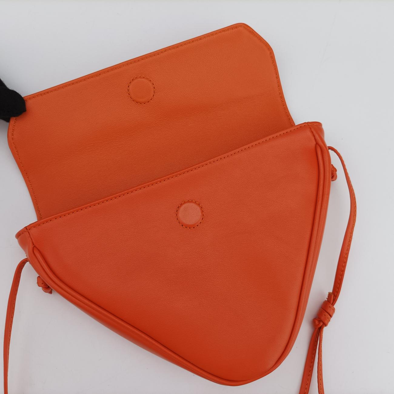 Printed Triangle Orange Leather S-CU-4251