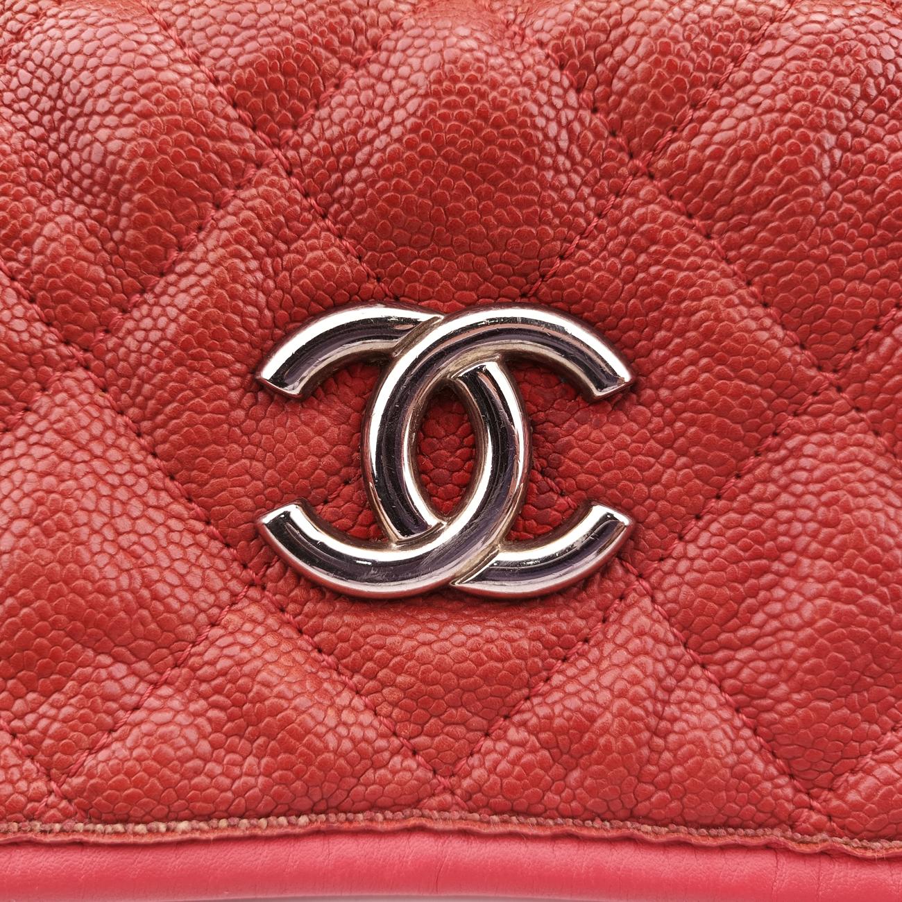 Matelasse Hobo Red caviar skin 15708223