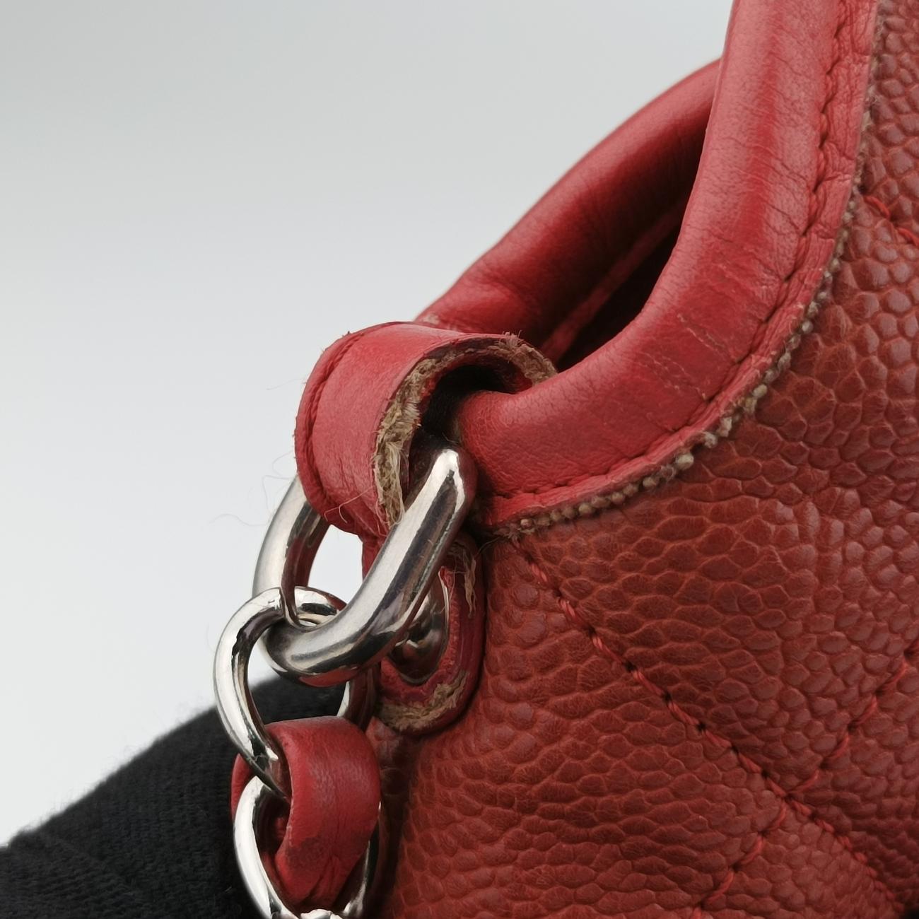 Matelasse Hobo Red caviar skin 15708223