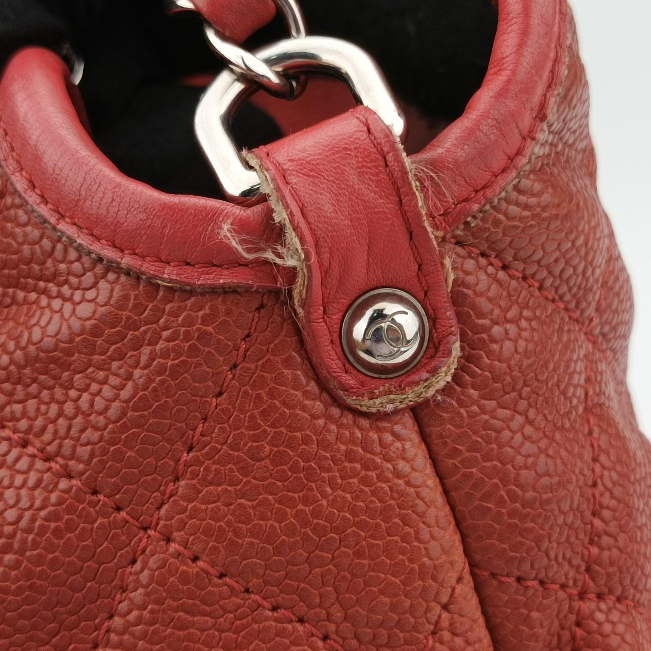 Matelasse Hobo Red caviar skin 15708223