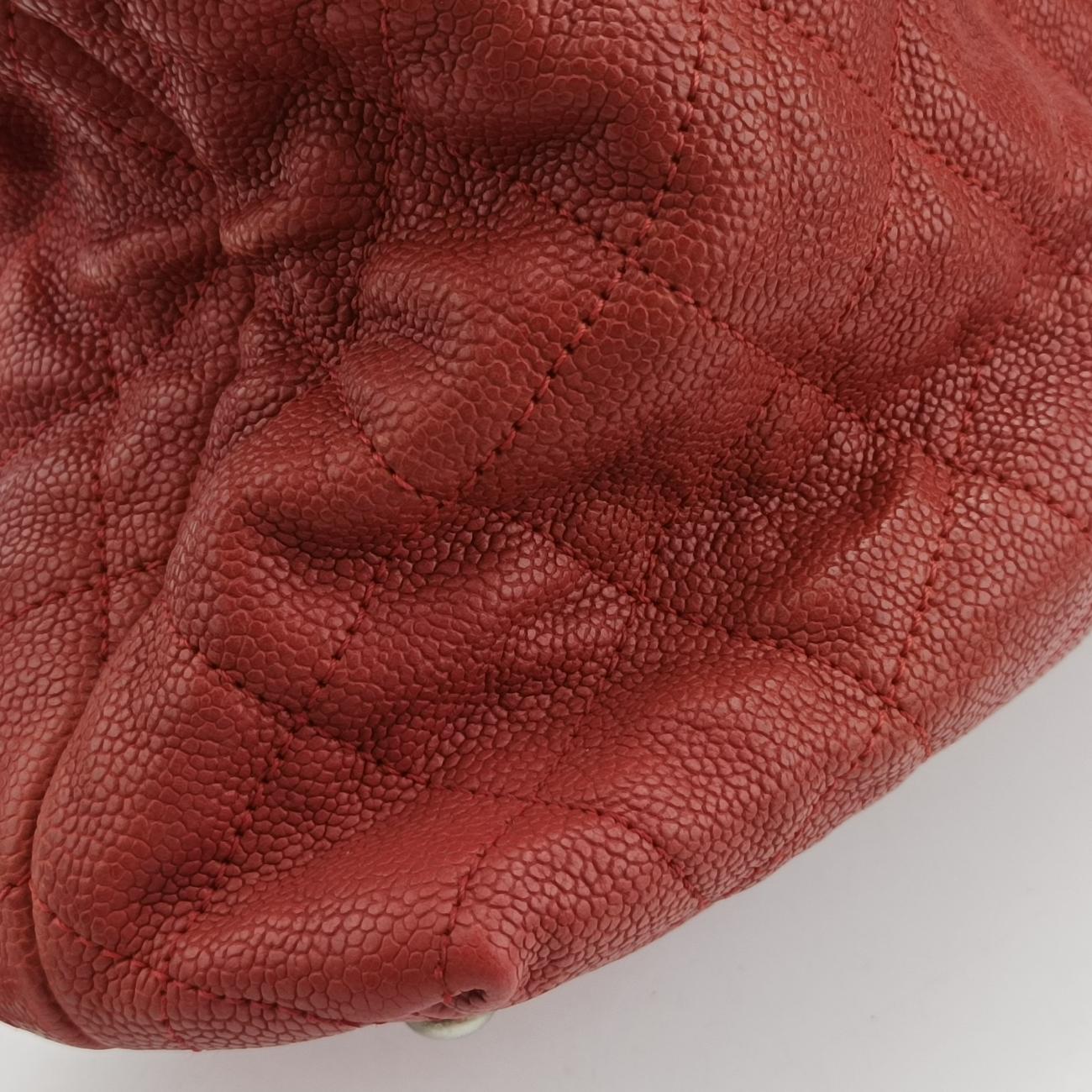 Matelasse Hobo Red caviar skin 15708223