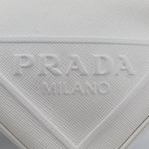 Triangle Logo Plate White SAFFIANO Leather 56 5