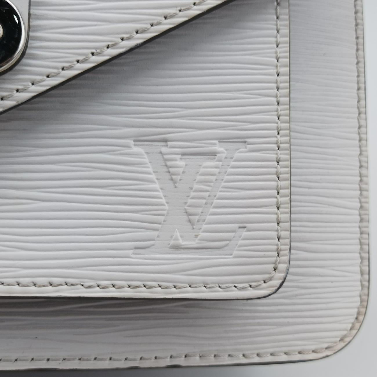 Neo Monceau White Epi SR2159