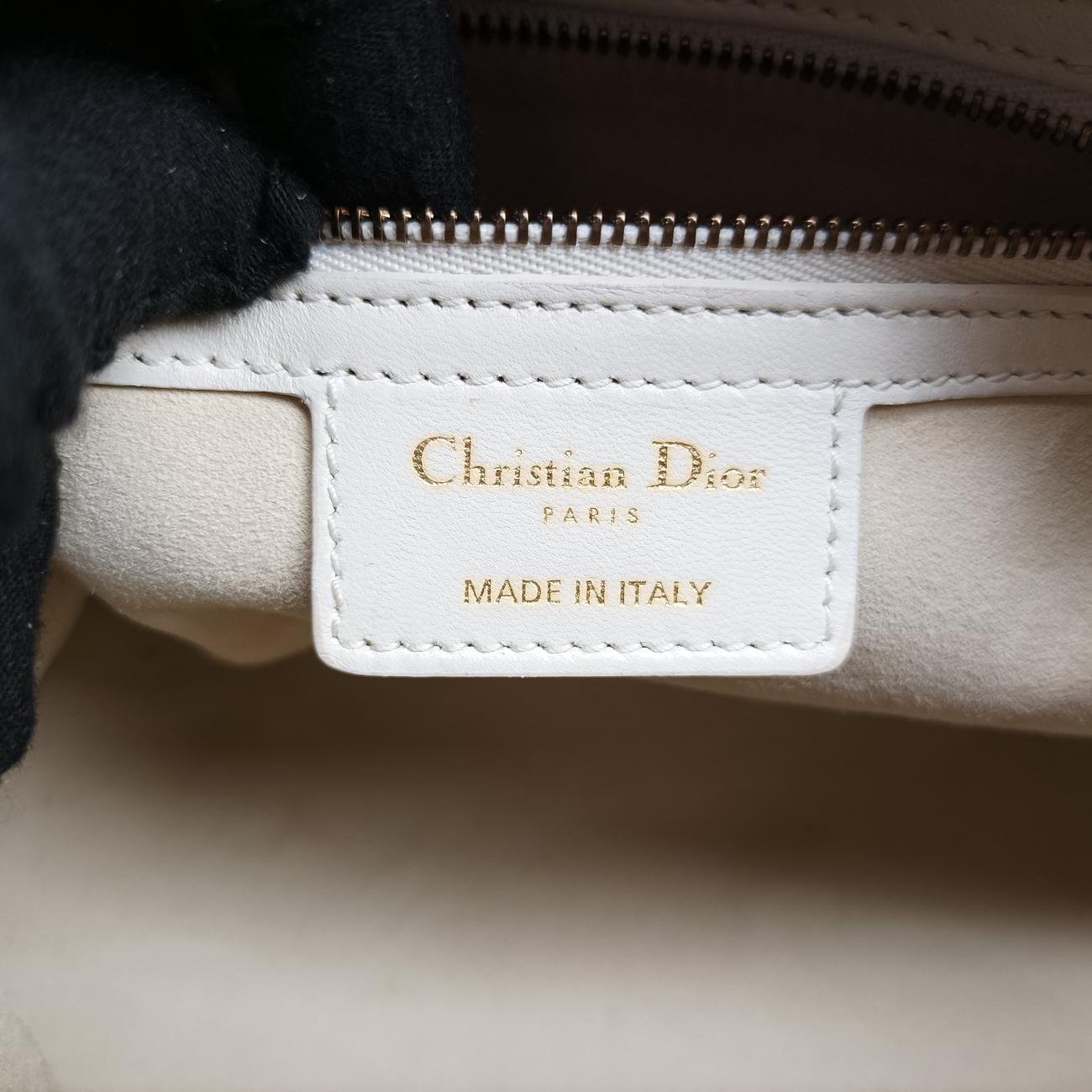 Lady Dior White lambskin 16-BO-0117