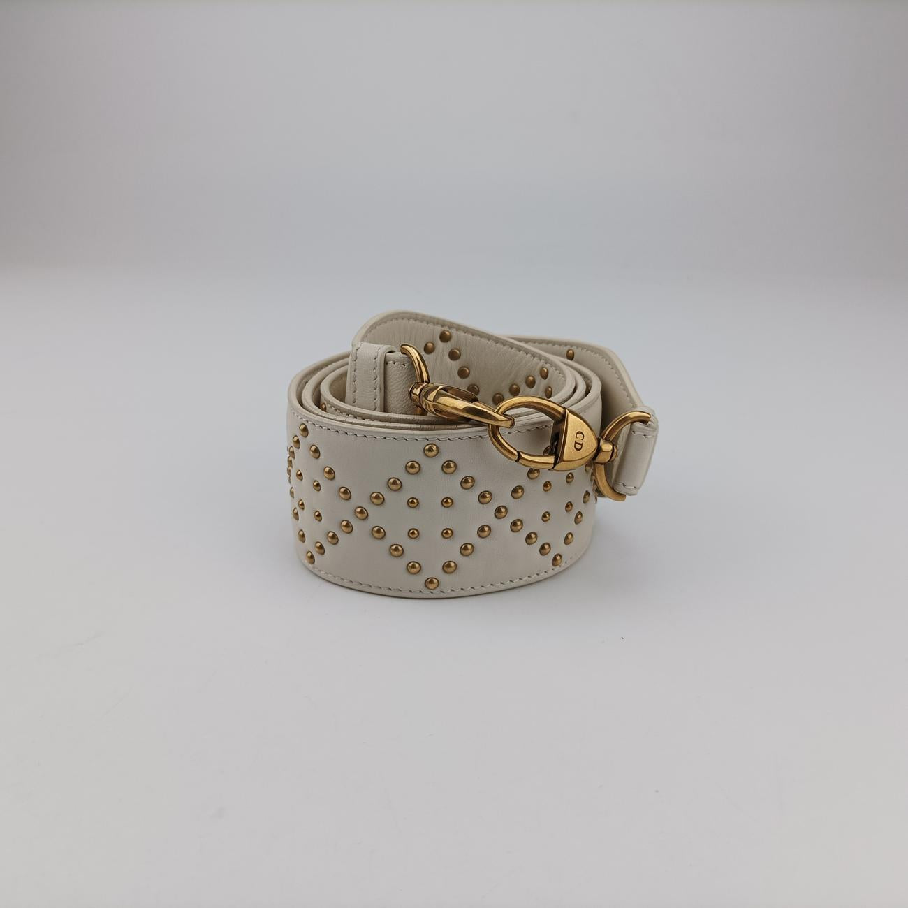 Lady Dior White lambskin 16-BO-0117