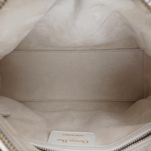 Lady Dior White lambskin 16-BO-0117