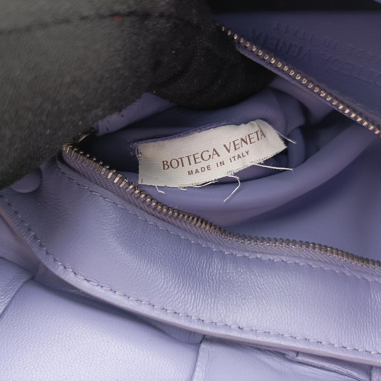 Padded Cassette Purple lambskin B09288593B