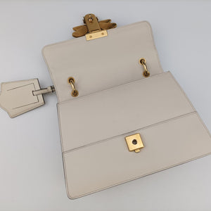 Queen Margaret White Leather E025863017