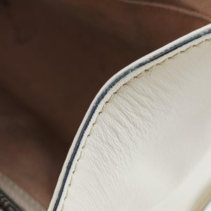 Queen Margaret White Leather E025863017