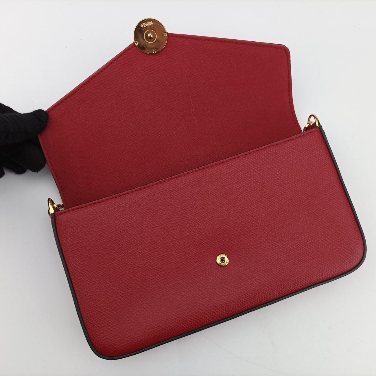 F is Zucca pattern Red Leather 8BS032 A18B 208.0189