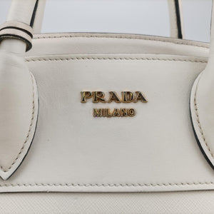 Esplanade White SAFFIANO Leather 117 X