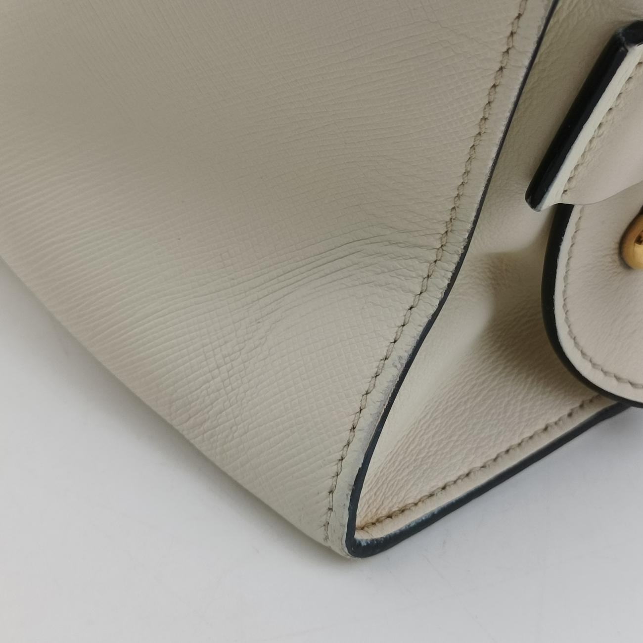 Esplanade White SAFFIANO Leather 117 X