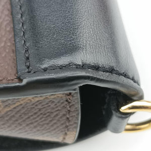 Padlock on strap Brown×Noir  Monogram canvas×leather ICチップ