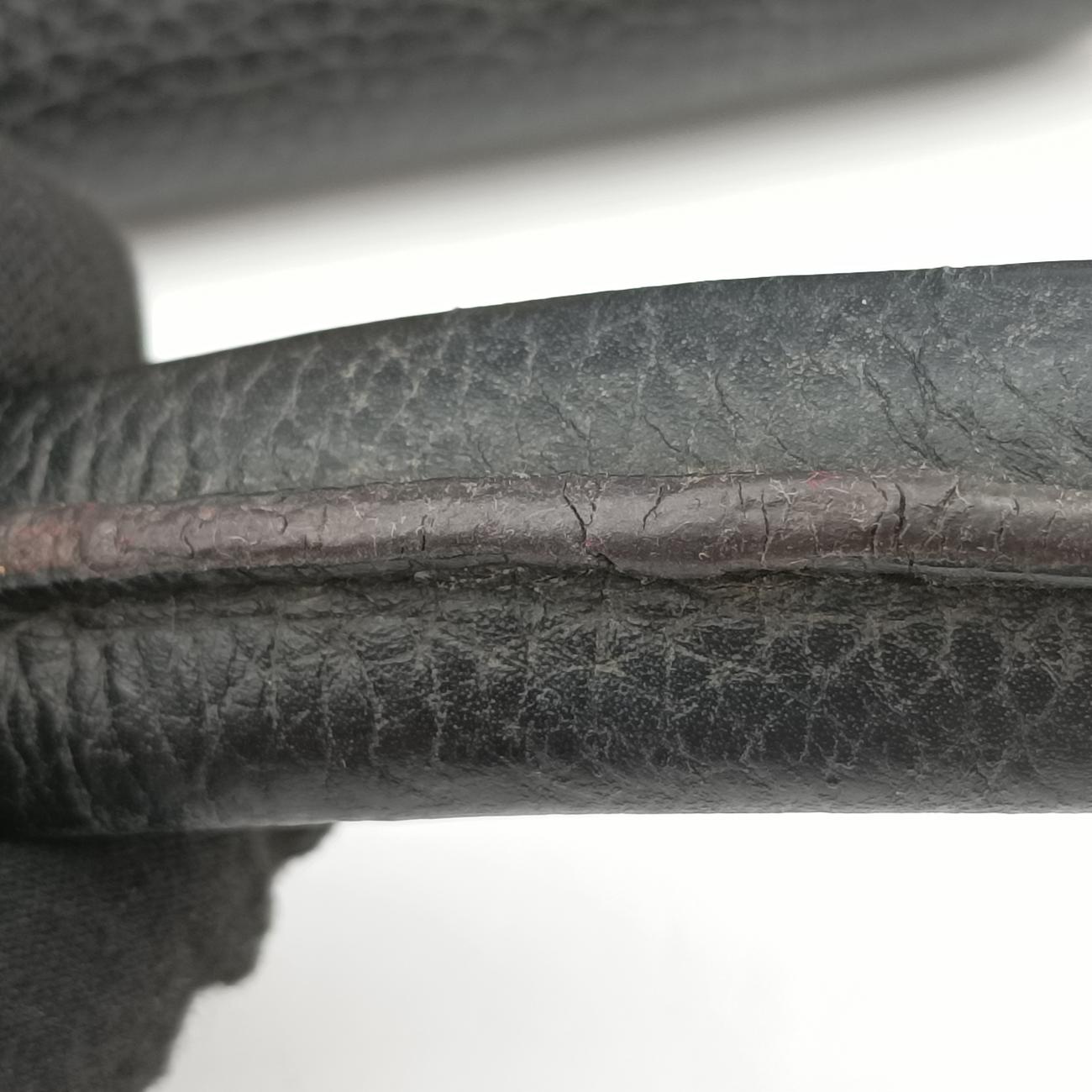 CapucinesPM Noir Leather AR1105