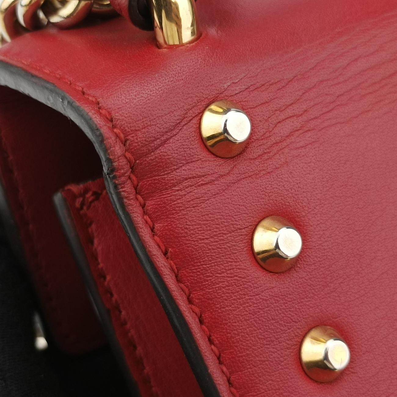 Padlock Red Leather D021174160