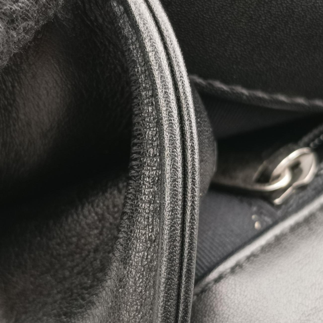 BOY CHANEL Black Leather 19092811