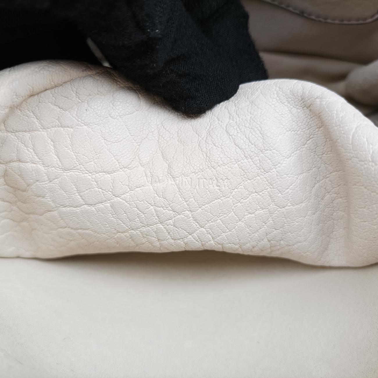 J'Adior White Leather 19-MA-0197