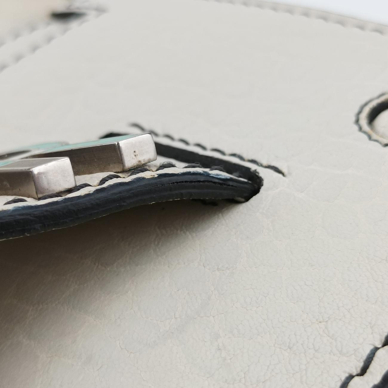 J'Adior White Leather 19-MA-0197