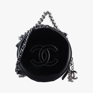 Round As Earth Black Patent 26739238
