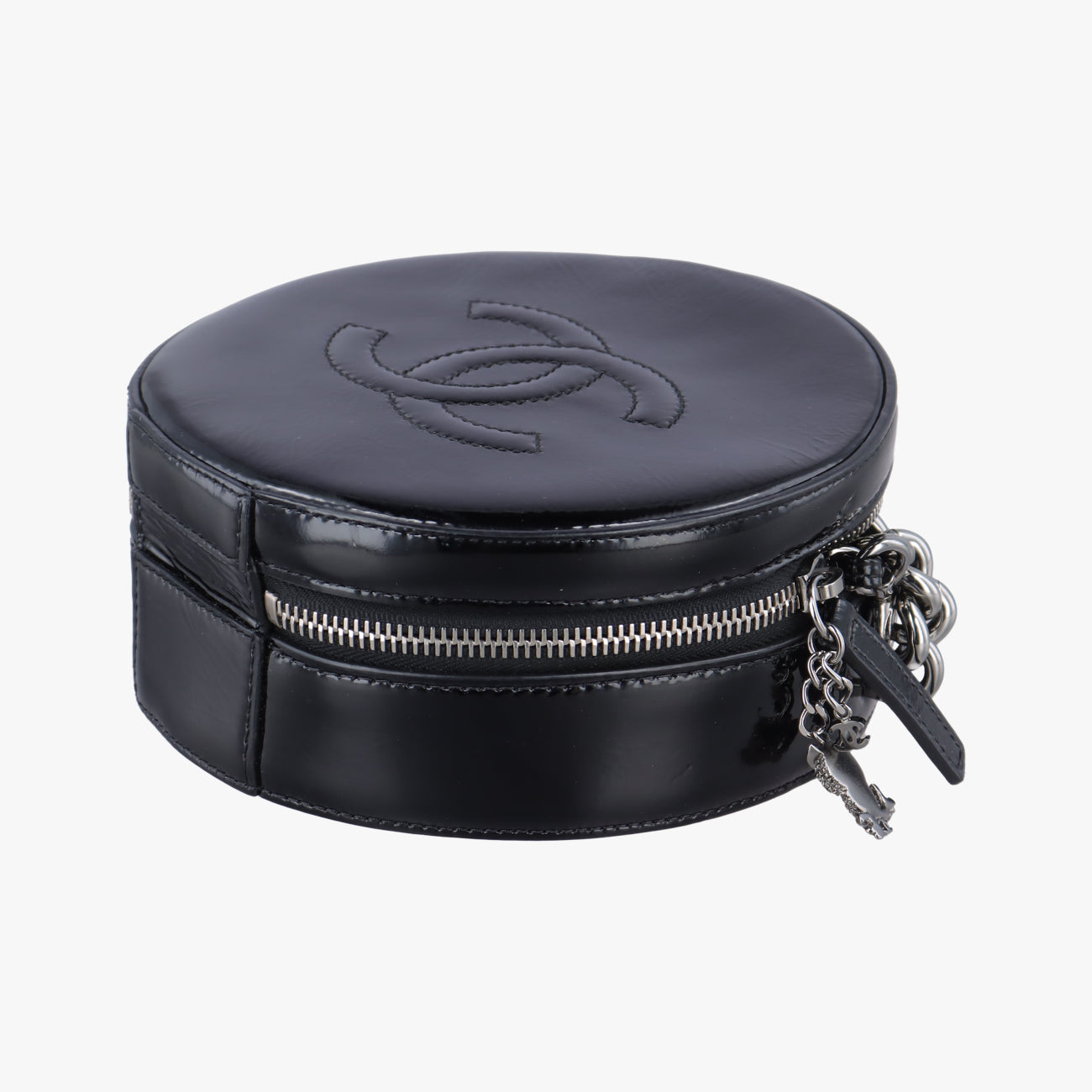 Round As Earth Black Patent 26739238