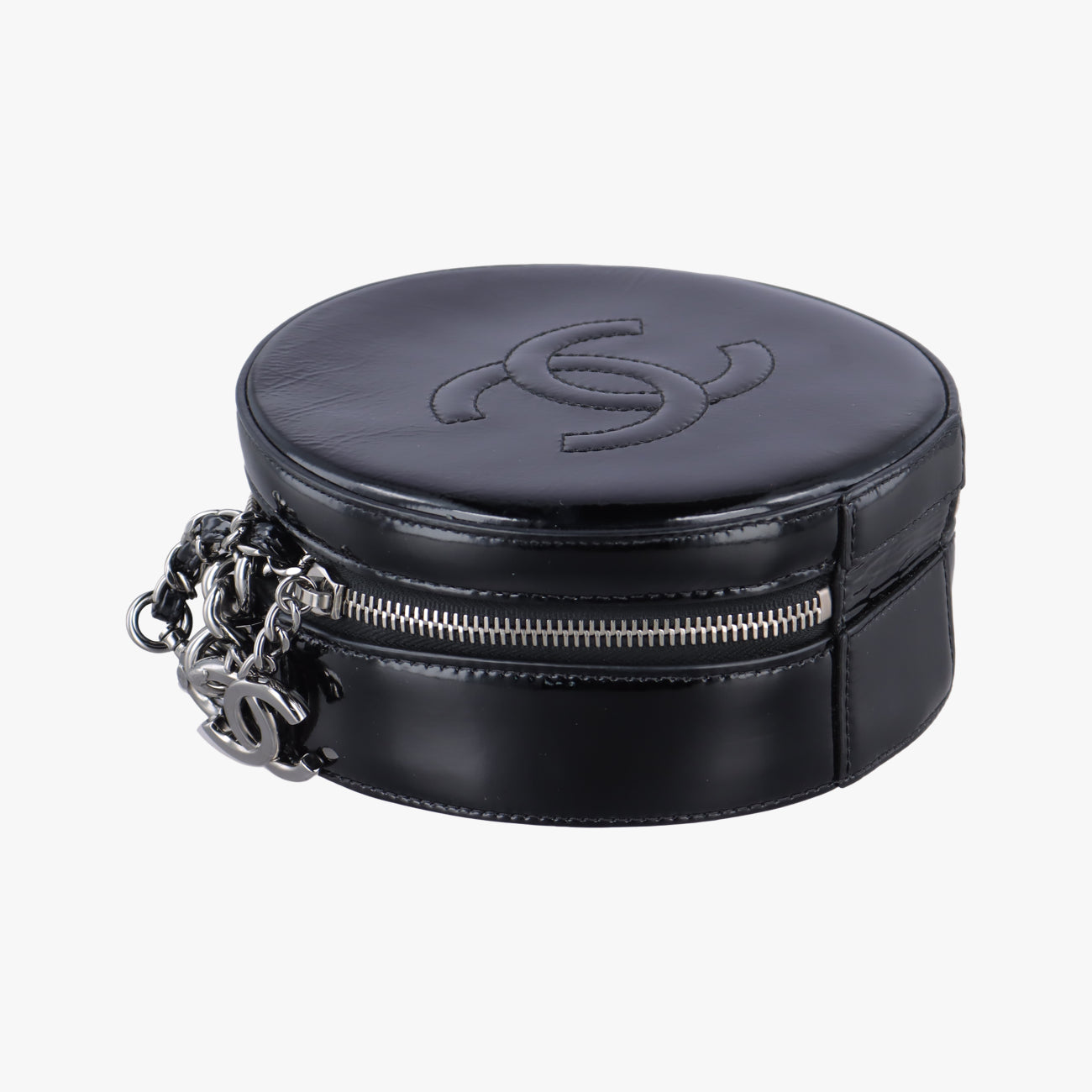 Round As Earth Black Patent 26739238