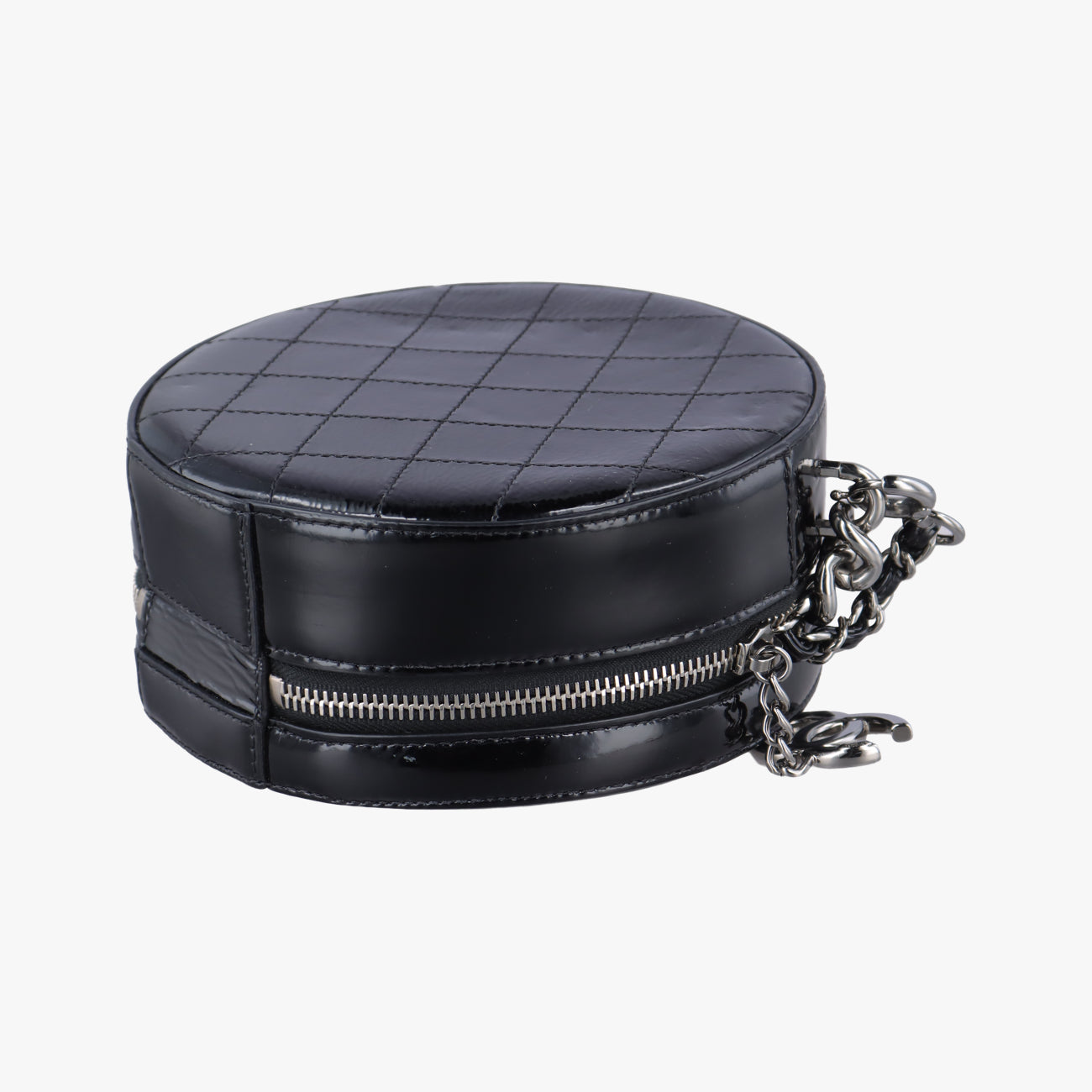 Round As Earth Black Patent 26739238