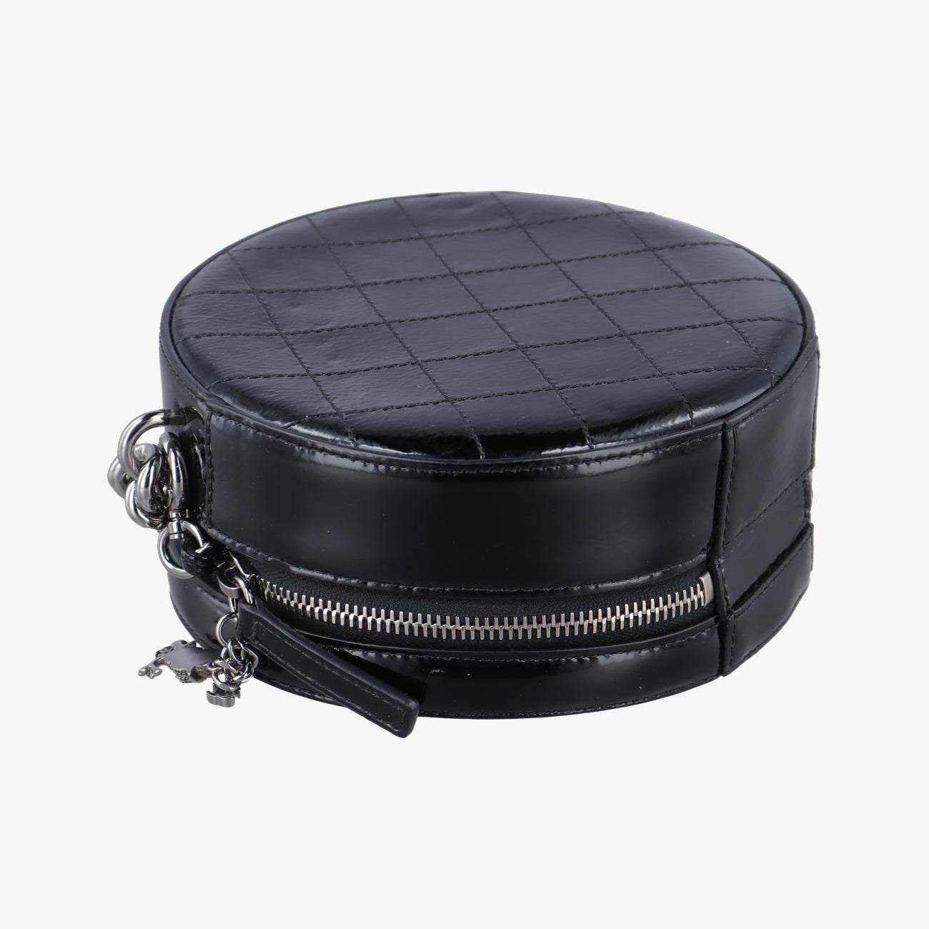 Round As Earth Black Patent 26739238