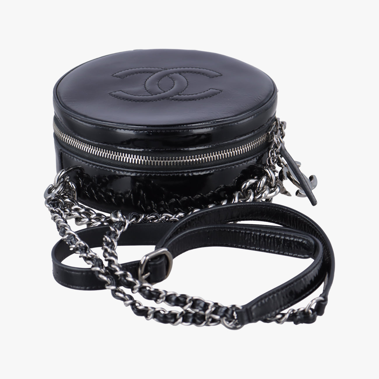 Round As Earth Black Patent 26739238