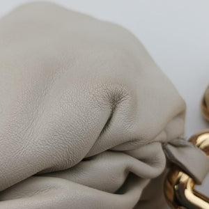 THE Chain Pouch White lambskin B08931202U