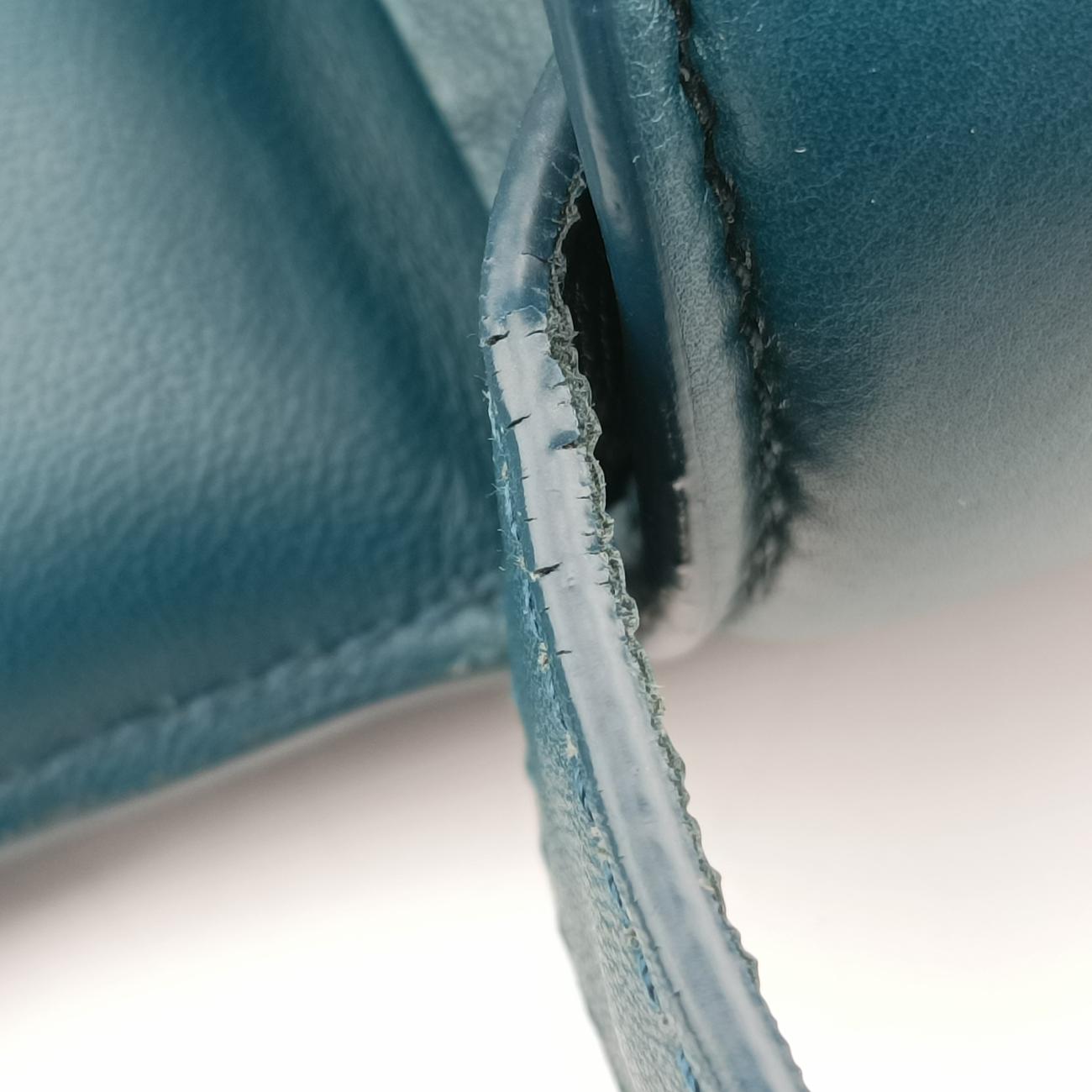 Padded CASSETTE Green lambskin B08485198X