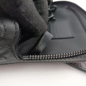 Danube Messenger Black x Multicolor Taiga CA2179 ICチップ