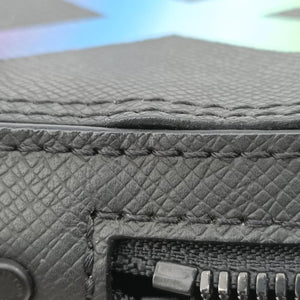 Danube Messenger Black x Multicolor Taiga CA2179 ICチップ