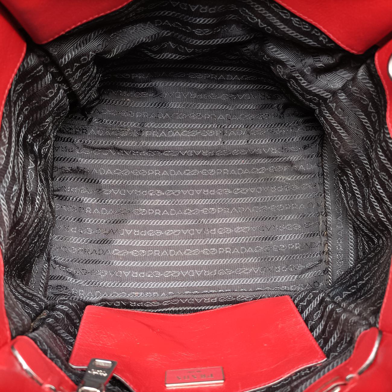 Twin Pocket Winged Tote Red Leather 12 113