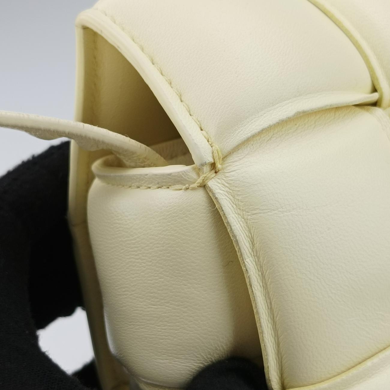 Padded CASSETTE Yellow lambskin B09894184T