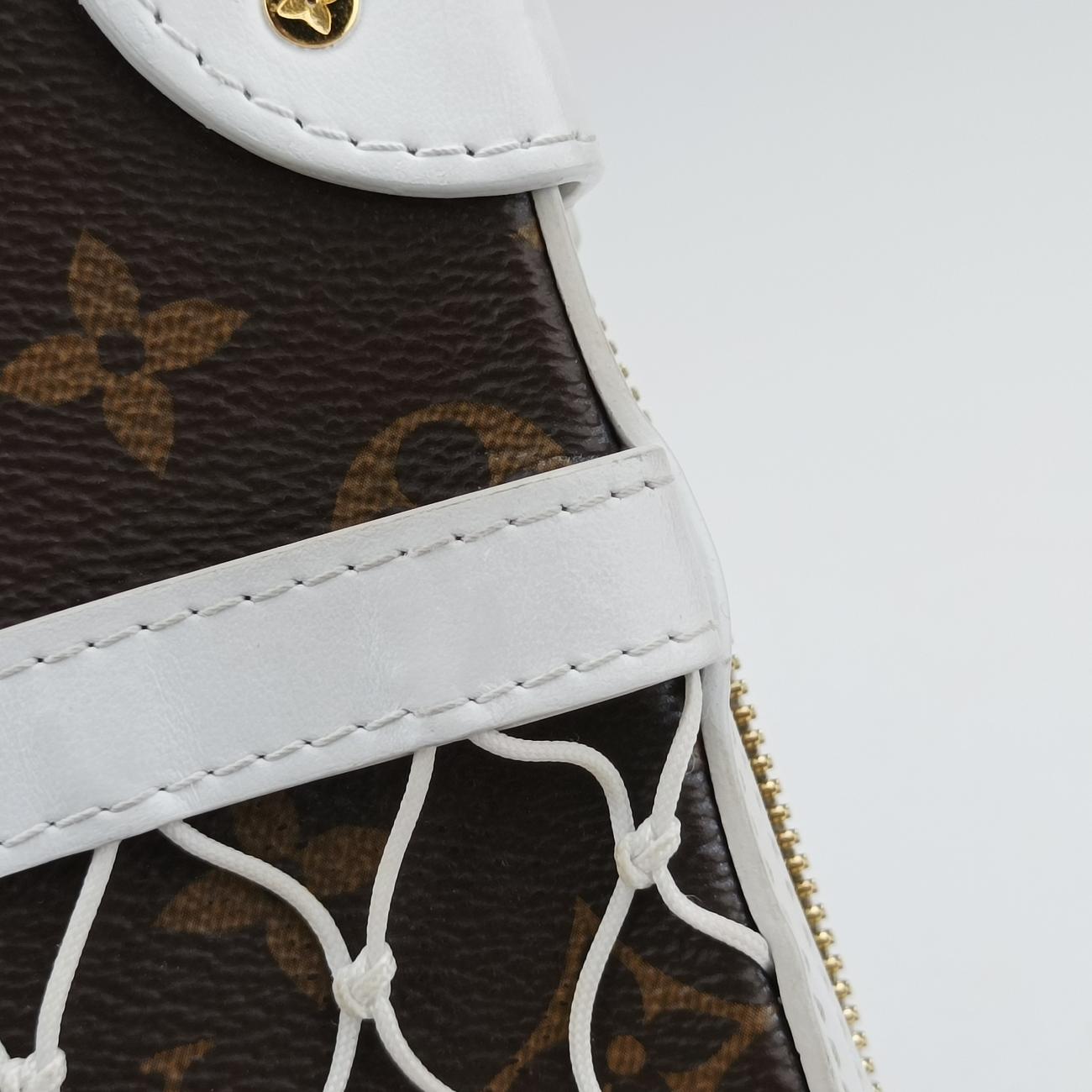 Soft Trunk Phone Box Brown x White Monogram Reverse Canvas TJ4240 ICチップ