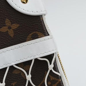 Soft Trunk Phone Box Brown x White Monogram Reverse Canvas TJ4240 ICチップ
