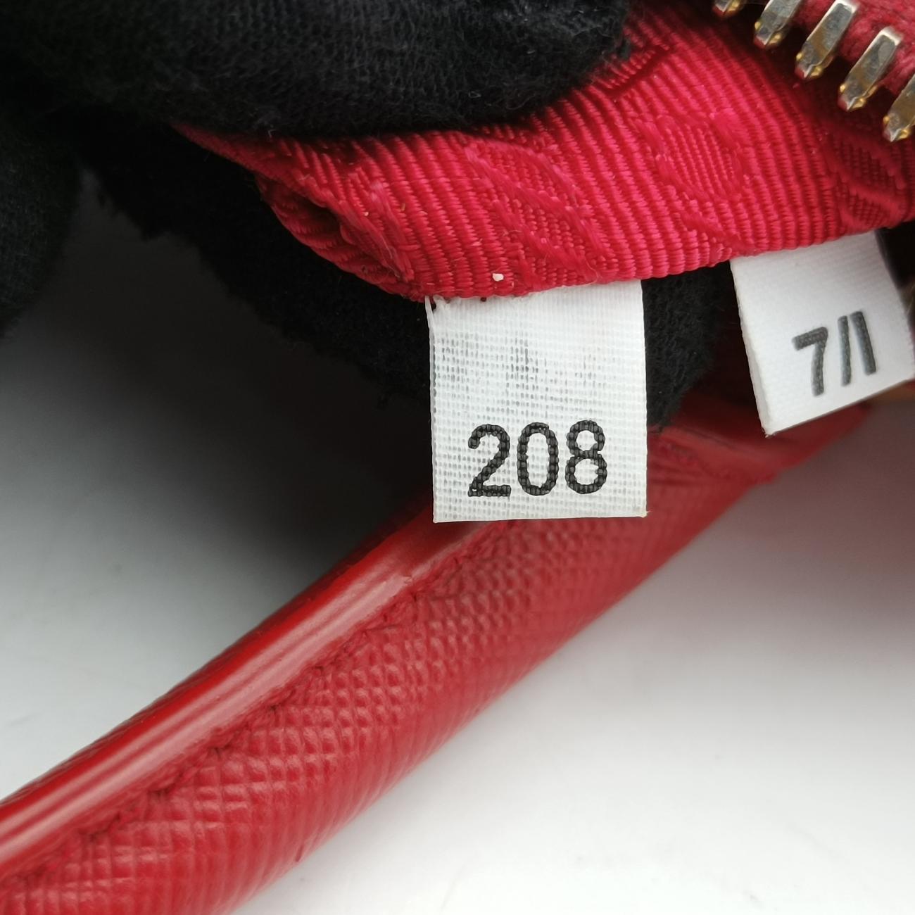 Promenade Red Saffiano Leather 208 7/I