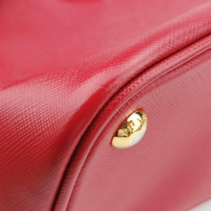Promenade Red Saffiano Leather 208 7/I
