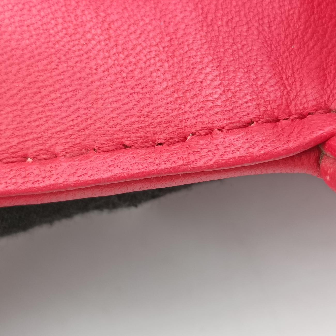 Nappa Gaufre Red lambskin 197