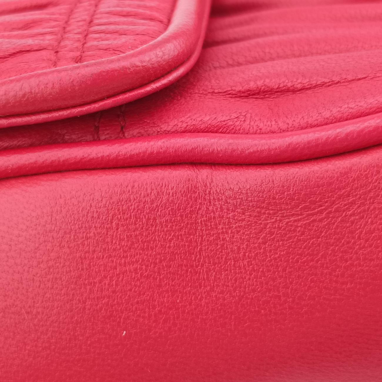 Nappa Gaufre Red lambskin 197