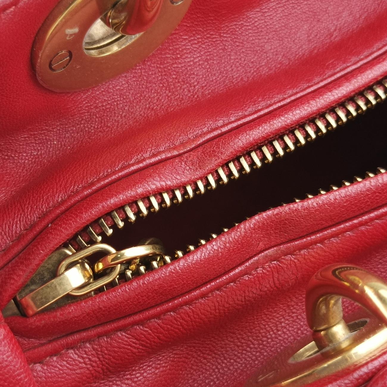 Lady Dior Red lambskin 16-BO-0127