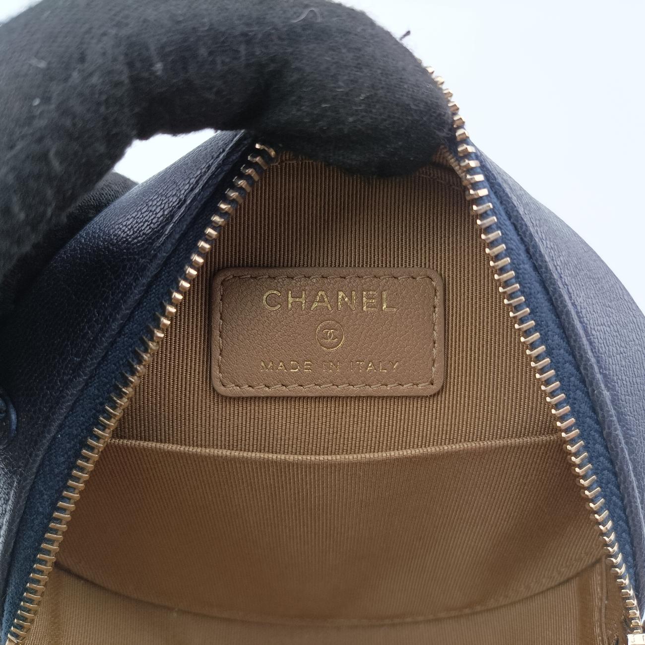 Round Pearls Navy lambskin 29212582