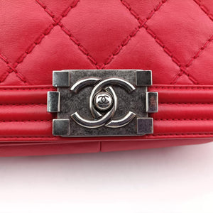 BOY CHANEL Red Leather 18883093