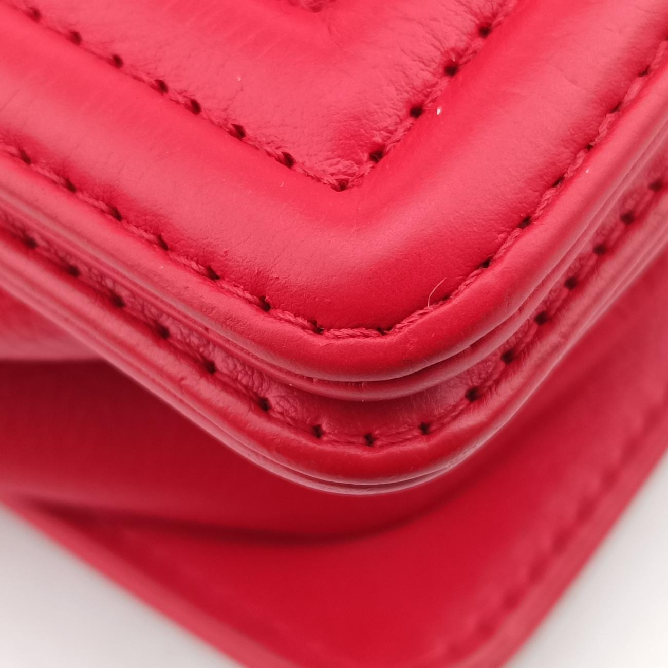 BOY CHANEL Red Leather 18883093