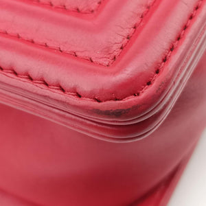 BOY CHANEL Red lambskin 17940235
