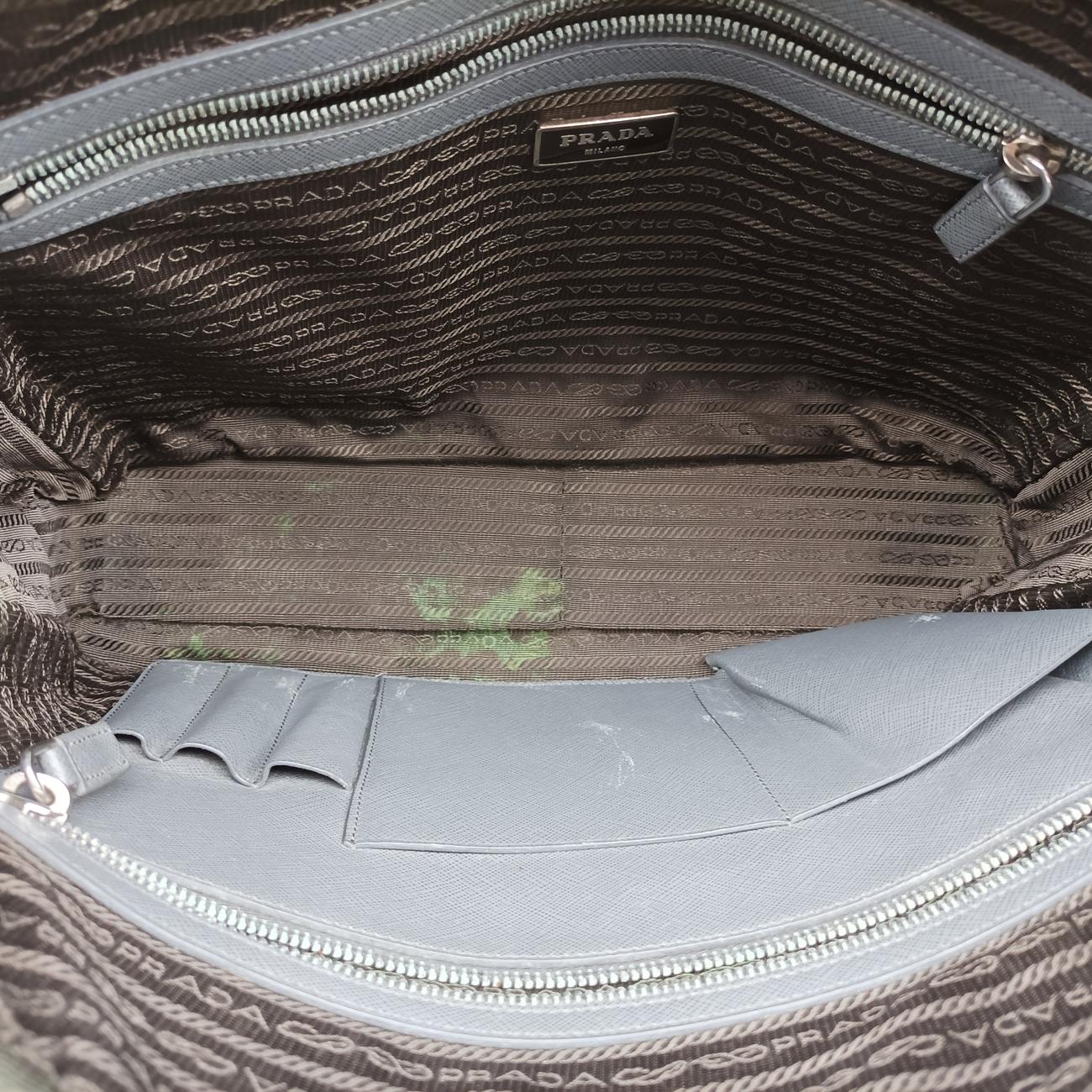 Business Briefcase Grey SAFFIANO Leather 7 D