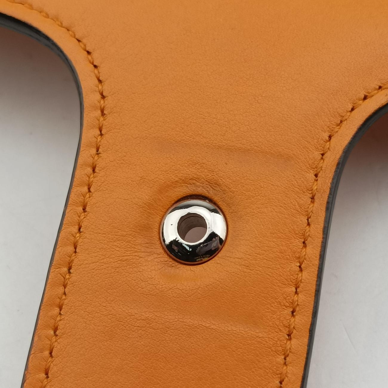 Interlocking G Orange Patent D018482392