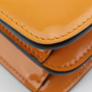 Interlocking G Orange Patent D018482392